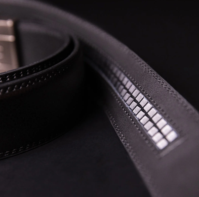 Cinto Masculno Ajustável Sem Furos - AutoBuckle™